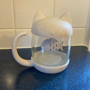 NWOT cat mug with tea steeper